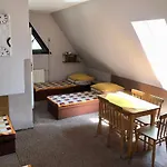 Miedzynarodowe Schronisko Mlodziezowe Ptsm Szarotka Zakopane