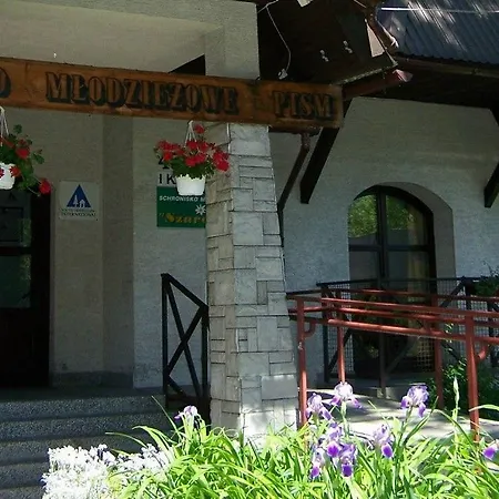 Miedzynarodowe Schronisko Mlodziezowe Ptsm Szarotka *