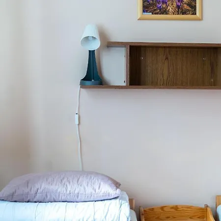 Miedzynarodowe Schronisko Mlodziezowe Ptsm Szarotka Hostel