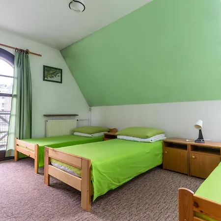 Miedzynarodowe Schronisko Mlodziezowe Ptsm Szarotka Hostel Zakopane