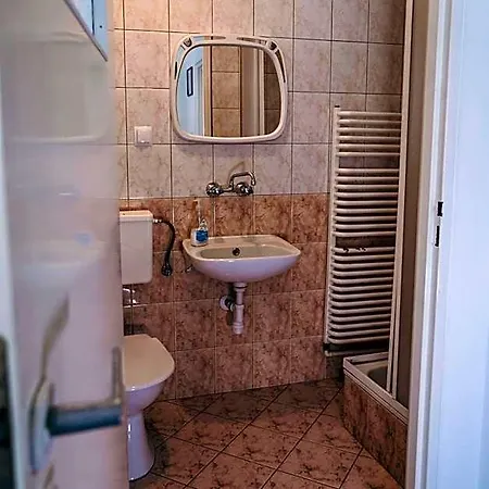 Hostal Miedzynarodowe Schronisko Mlodziezowe Ptsm Szarotka Zakopane