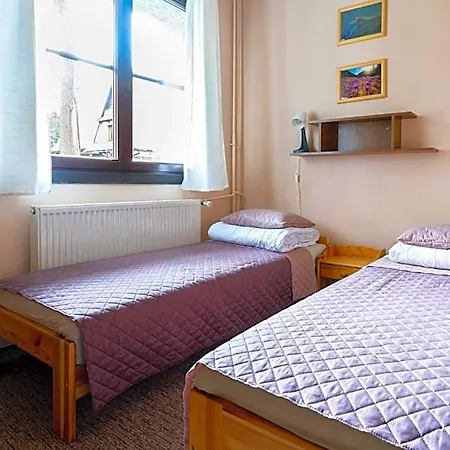 Hostal Miedzynarodowe Schronisko Mlodziezowe Ptsm Szarotka Zakopane