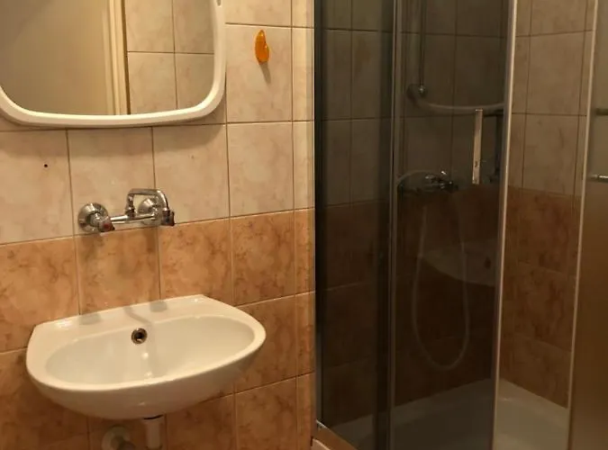 ホステル Miedzynarodowe Schronisko Mlodziezowe Ptsm Szarotka